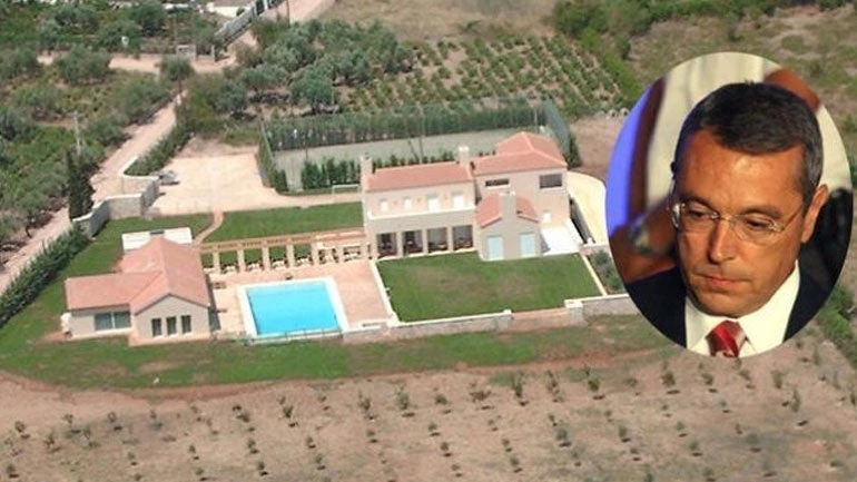 Στα χέρια γνωστής Τράπεζας η βίλα του Αιμίλιου Λιάτσου